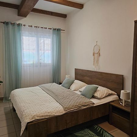 Apartmán U Sudu Kobylí Exterior foto